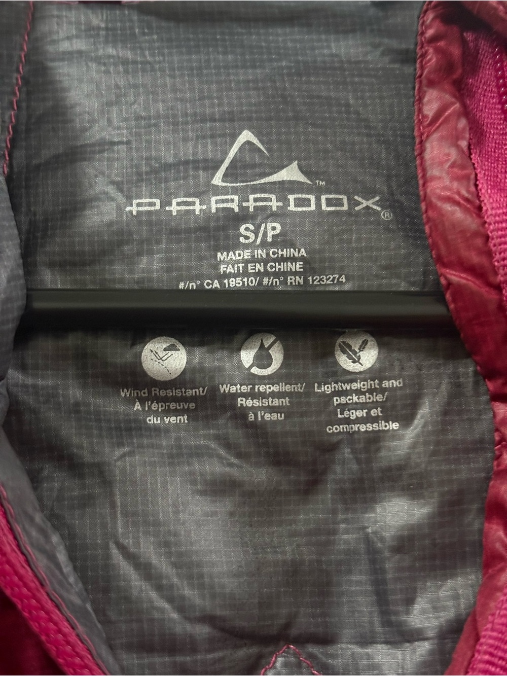 Paradox Lightweight Puffer Jacket in Magenta and Gray